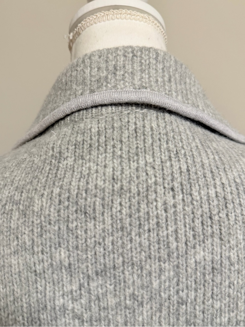 One Grey Day Revolve Relaxed fit Knit Gray Long Cardigan Jacket size medium NWT - Picture 4 of 11